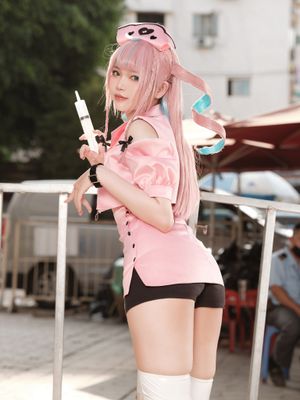 zinieq-cosplayer photo #204 photo n 204