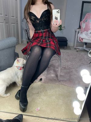 danni-meow-1 photo #326 photo n 326