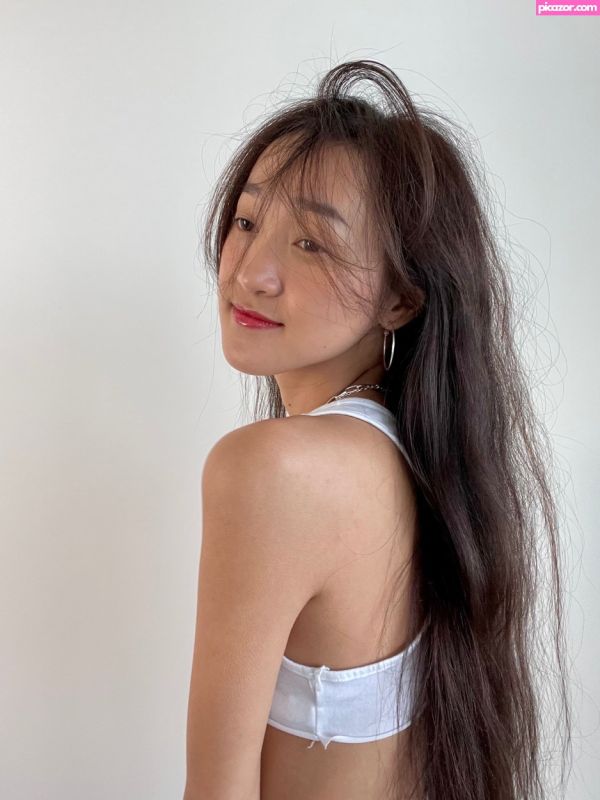 Clara Dao N560