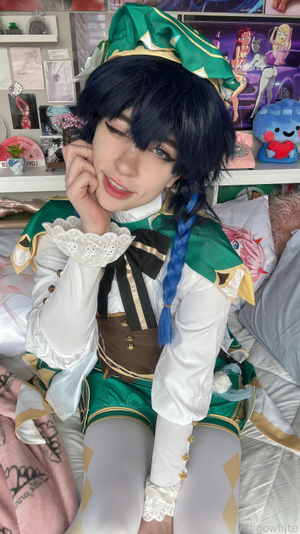 indigo-white-1 photo #4392 photo n 4392