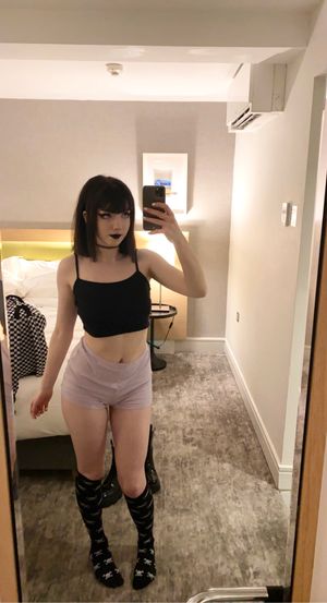 Cutiegothxo  N1