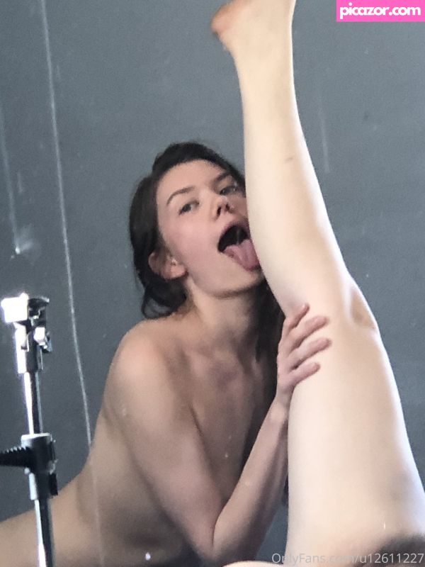 pissqu33n N459