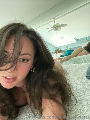 haileeschwartz-1 photo #560 photo n 560