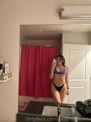 haileeschwartz-1 photo #536 photo n 536