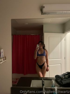 haileeschwartz-1 photo #537 photo n 537