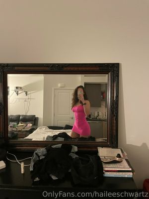 haileeschwartz-1 photo #522 photo n 522