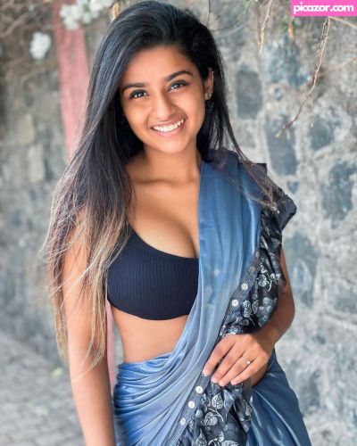 SUHANA KHAN - Image