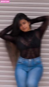 SUHANA KHAN N22