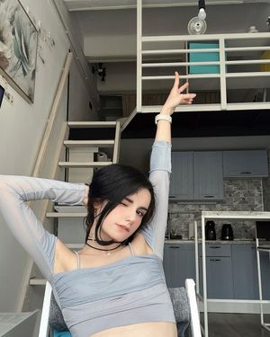loonassoftfeet - Thumb