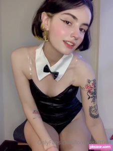 loonassoftfeet - Thumb
