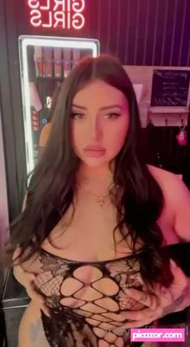 Urfavcoffeegurl - Image