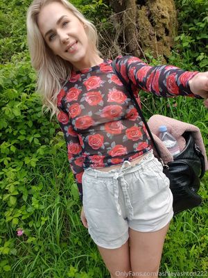 Ashley Ashton N16
