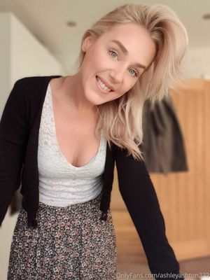 Ashley Ashton N15
