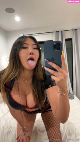 Emma Lvxx - Image