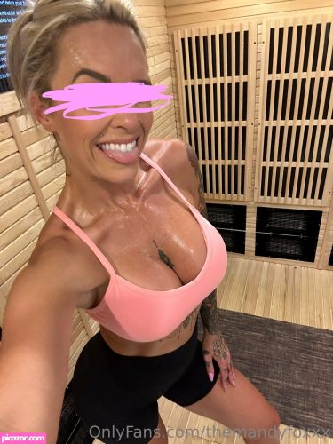 Mandy FoXXX  - Image