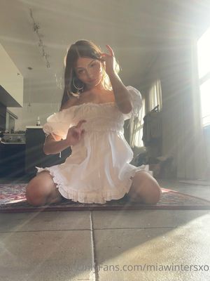 miawintersxo  - Thumb