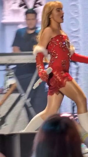 sabrina-carpenter photo #95 photo n 95