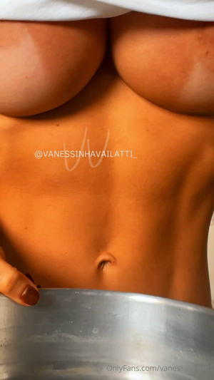Vanessinha Vailatti - Thumb