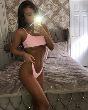 Chloe Hamilton N5