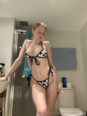 katey_18 N10