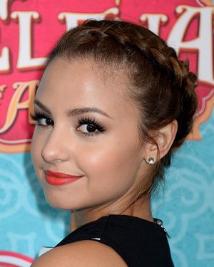 aimee-carrero-1 photo #7 photo n 7