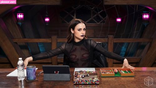 Aimee Carrero - Image
