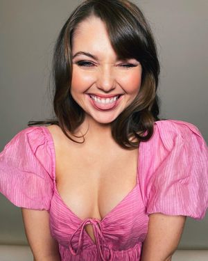 sammi-hanratty-1 photo #249 photo n 249