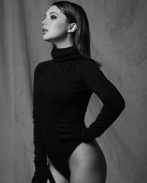 Sammi Hanratty N14