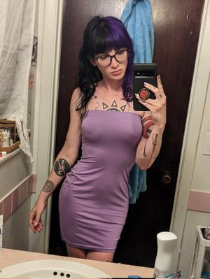 violet-valentine-1 photo #2 photo n 2