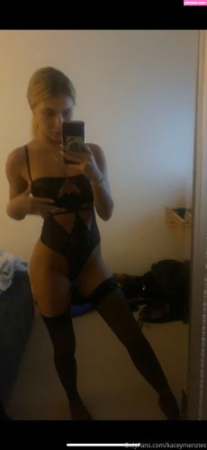 kacey menzies  - Image