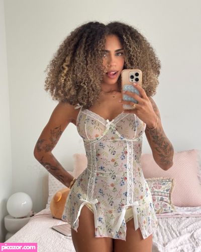 Venusmarquez - Image