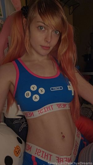 PeachyxDreams  N21