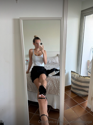 Laura Sommaruga - Thumb