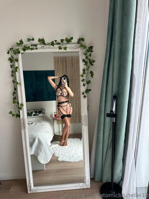 Atomicbrunette18  N55