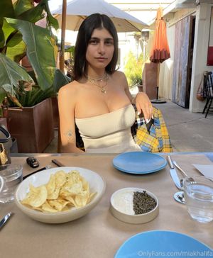 mia-khalifa photo #591 photo n 591