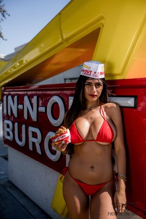 mia-khalifa photo #632 photo n 632