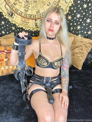 mistressmercyxox-2 photo #175 photo n 175