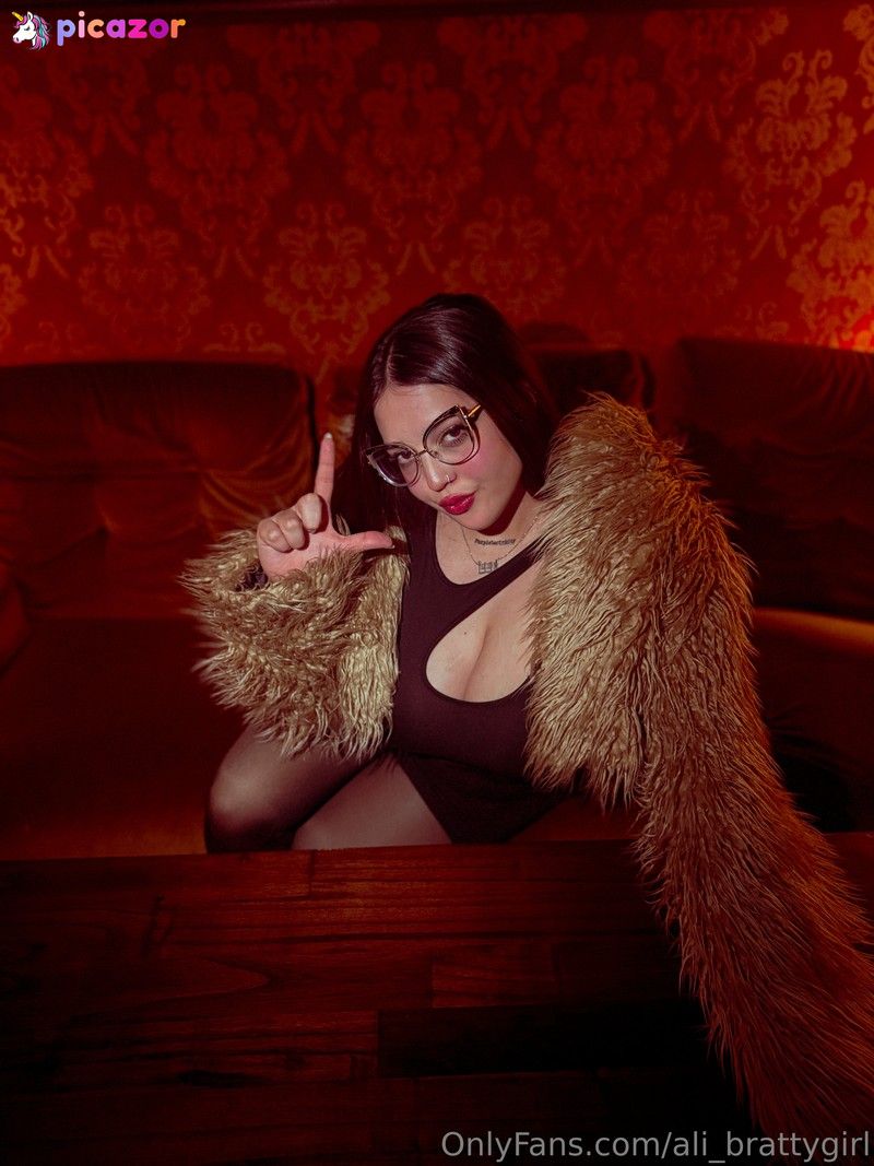 mistressali N49