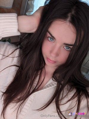 danielle-sharp-1 photo #243 photo n 243