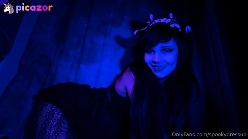 spookydressup N37