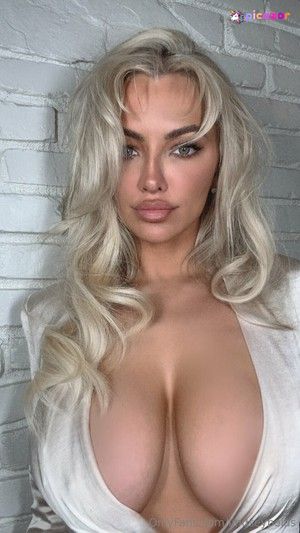 lindsey-pelas photo #2060 photo n 2060
