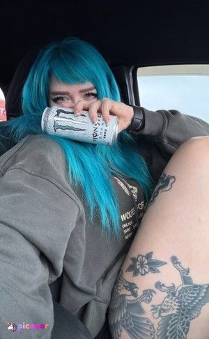 strongwaifu N43