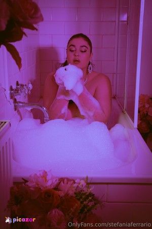 stefania-ferrario photo #705 photo n 705