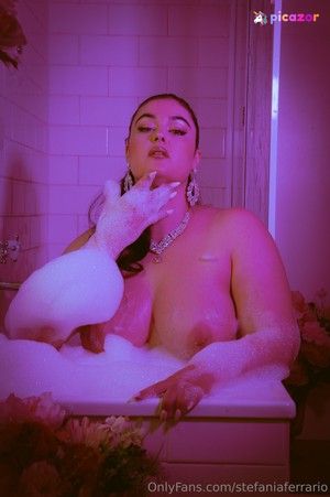 stefania-ferrario photo #694 photo n 694