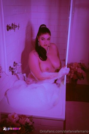 stefania-ferrario photo #707 photo n 707