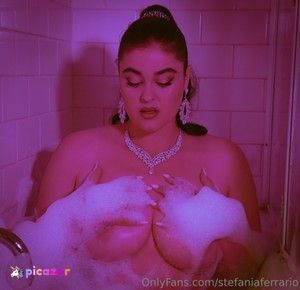 stefania-ferrario photo #708 photo n 708