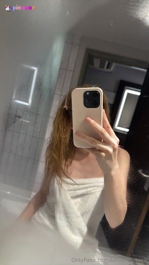 belle-delphine-1 photo #12730 photo n 12730