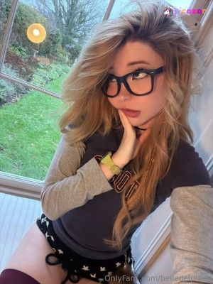 belle-delphine-1 photo #12566 photo n 12566