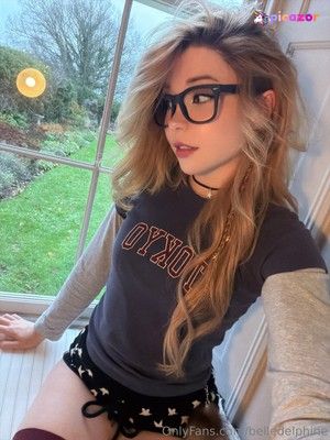 belle-delphine-1 photo #12555 photo n 12555