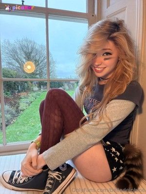 belle-delphine-1 photo #12561 photo n 12561